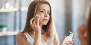 Nguyên nhân gây rối loạn nội tiết tố nữ -do tuổi dậy thì.